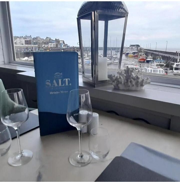 Bed and Breakfast Salt On The Harbour Bridlington Esterno foto