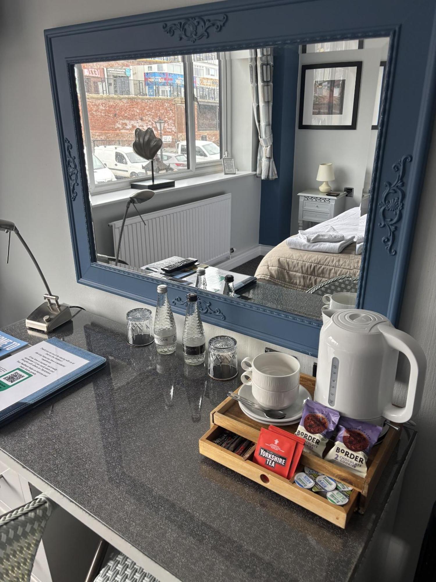 Bed and Breakfast Salt On The Harbour Bridlington Esterno foto